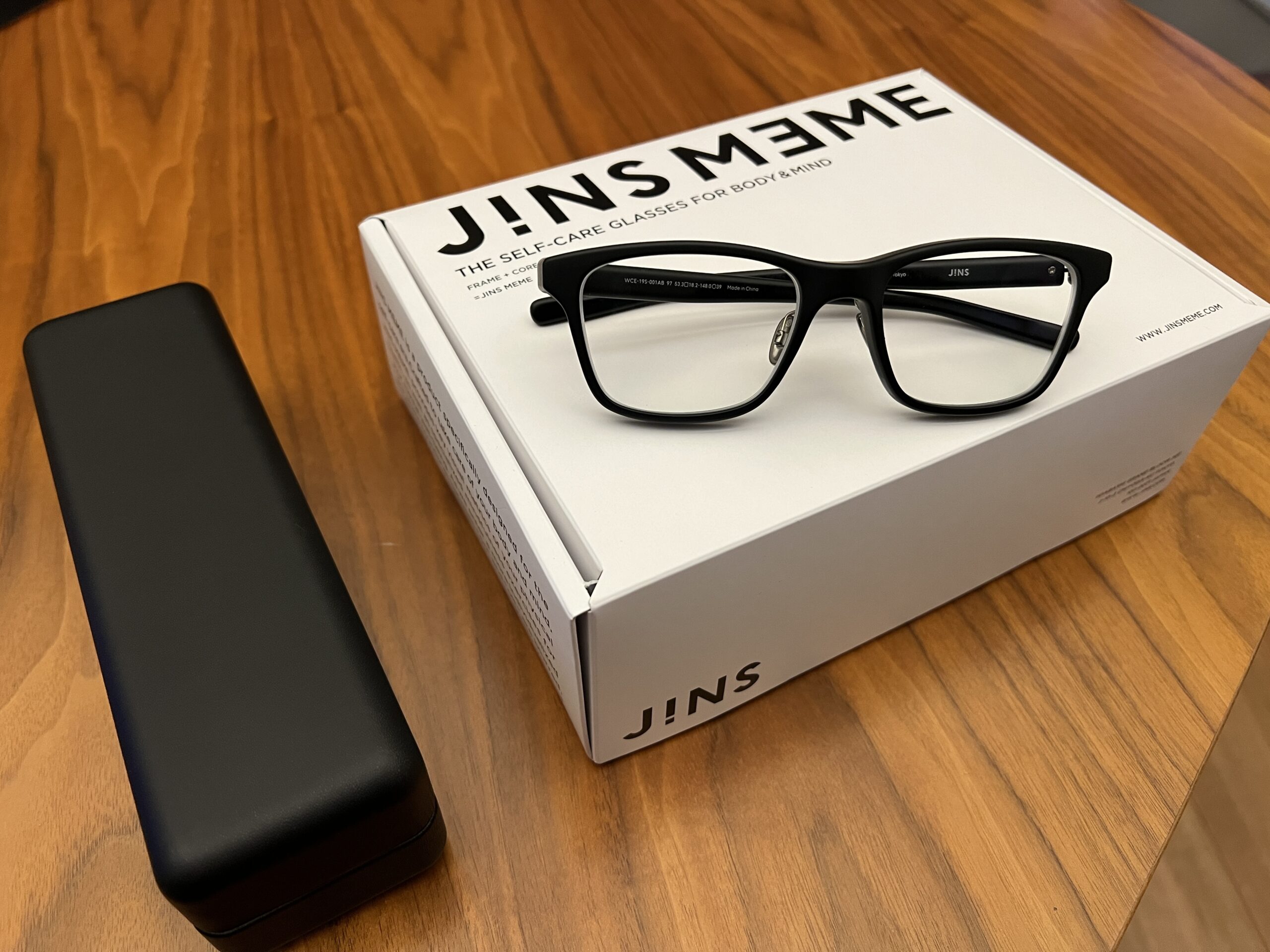 新型JINS MEMEを衝動買い、メガネ型ガジェットに期待すること